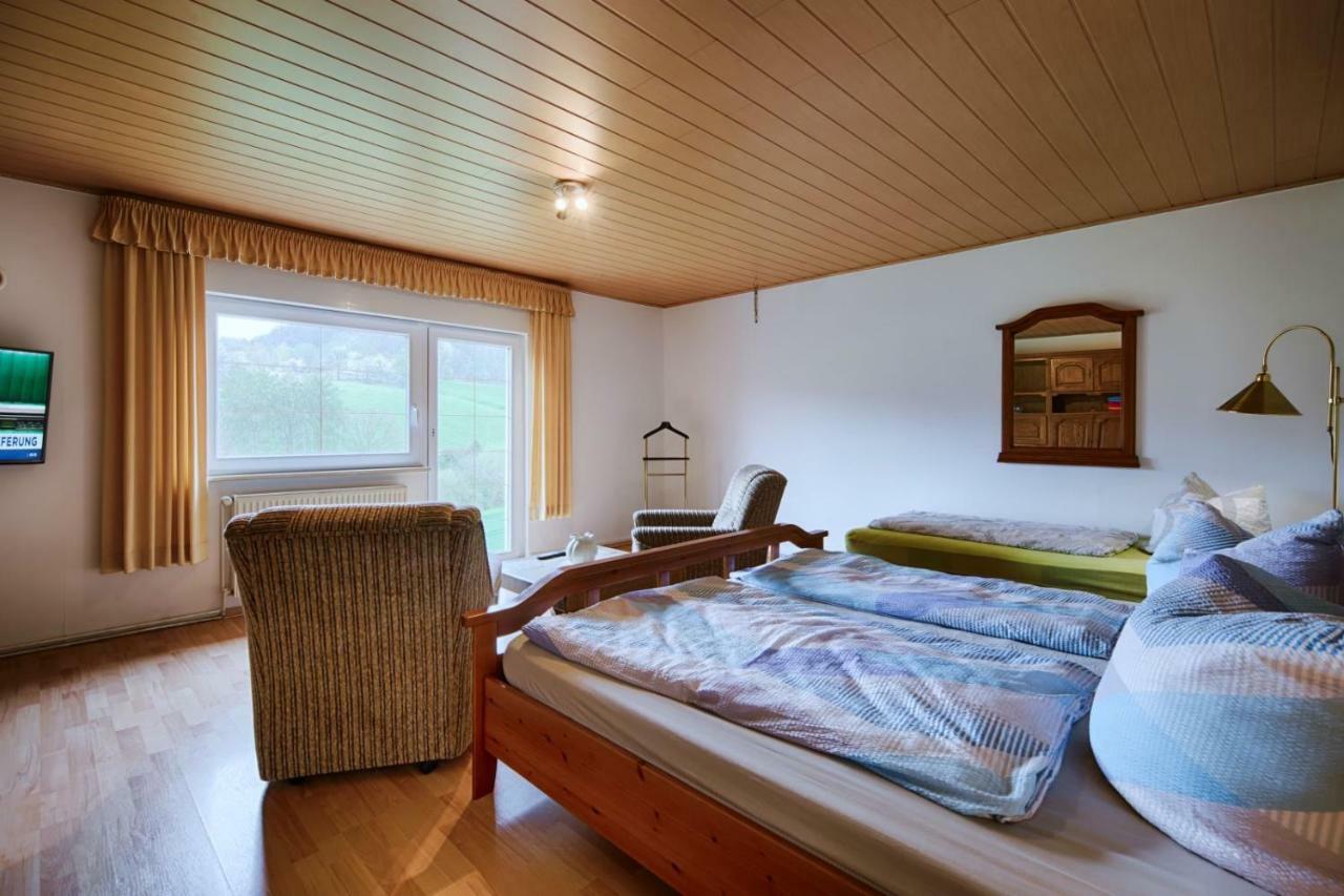 Haus Rabenswalde Villa Garnbach Luaran gambar