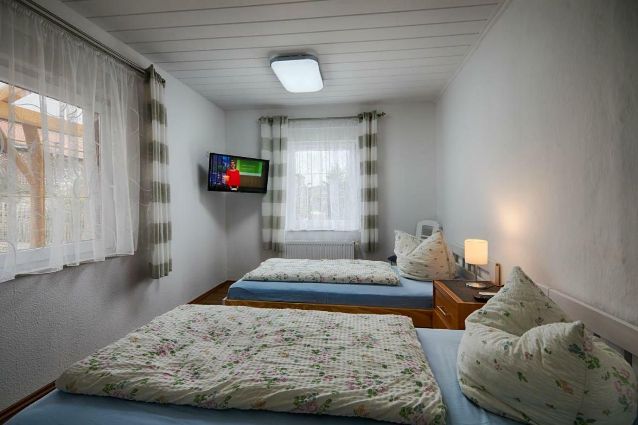 Haus Rabenswalde Villa Garnbach Luaran gambar