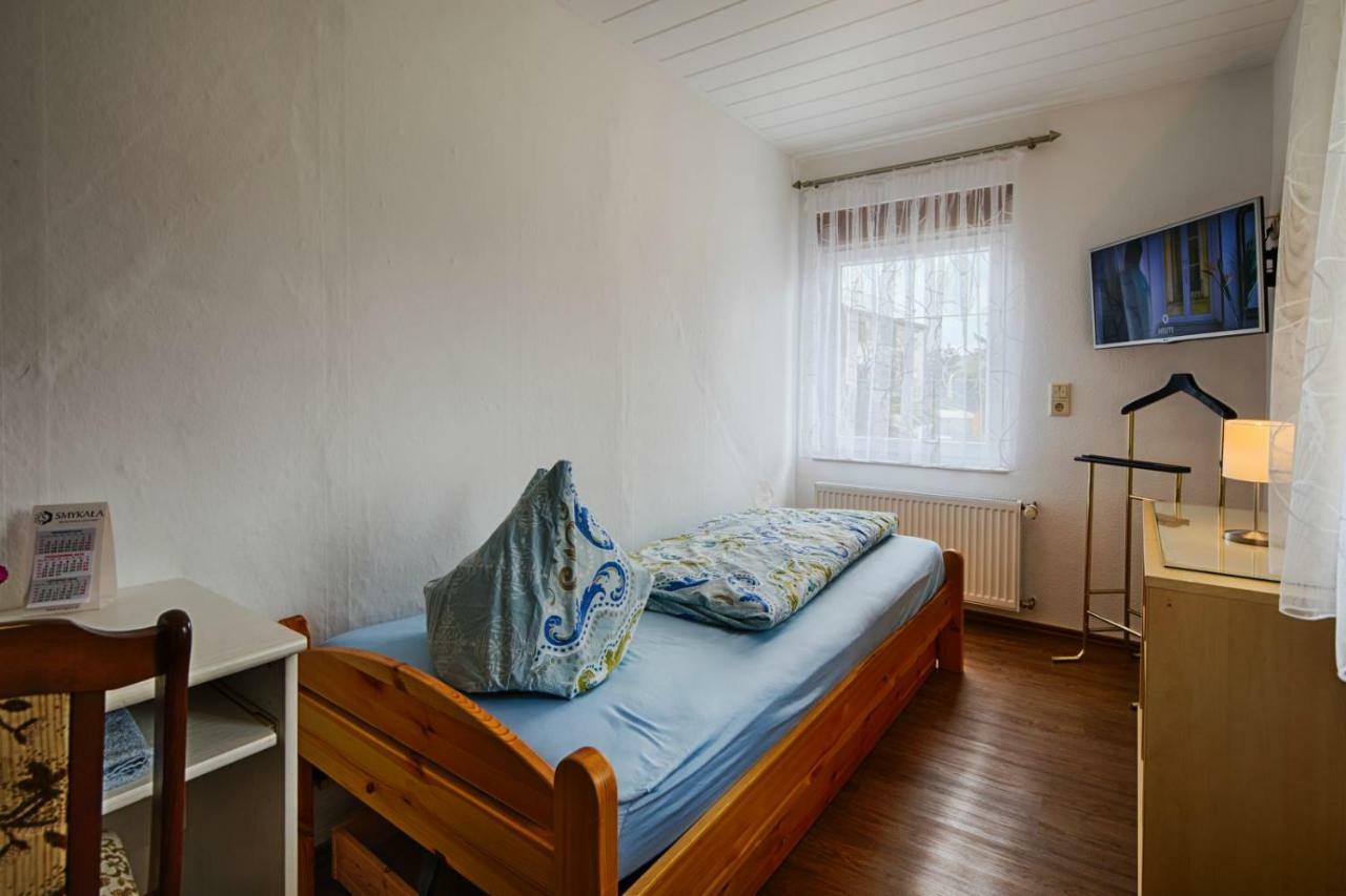Haus Rabenswalde Villa Garnbach Luaran gambar