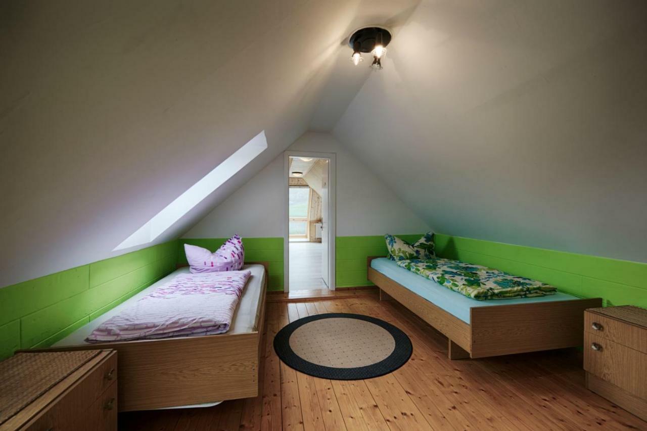 Haus Rabenswalde Villa Garnbach Luaran gambar