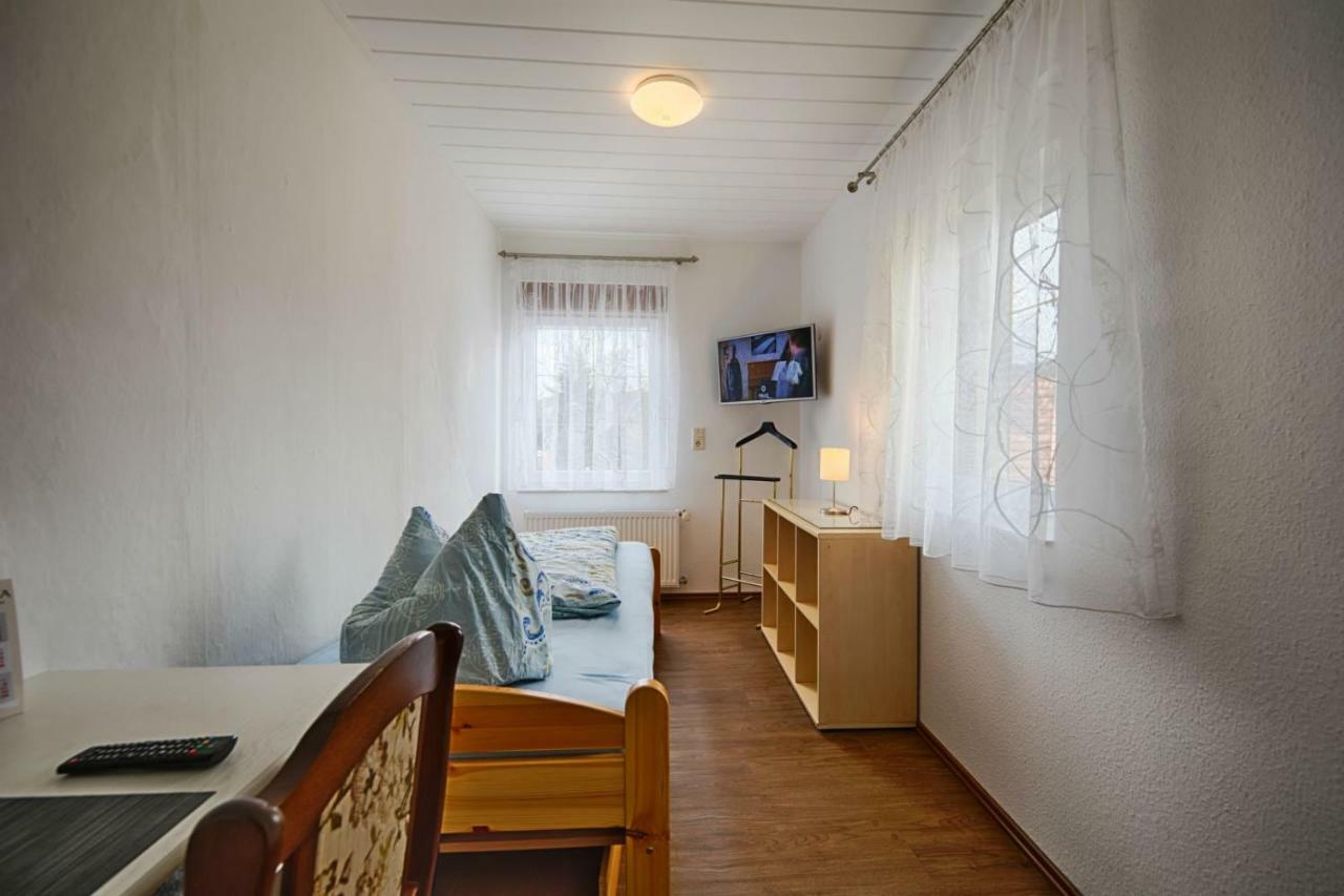 Haus Rabenswalde Villa Garnbach Luaran gambar